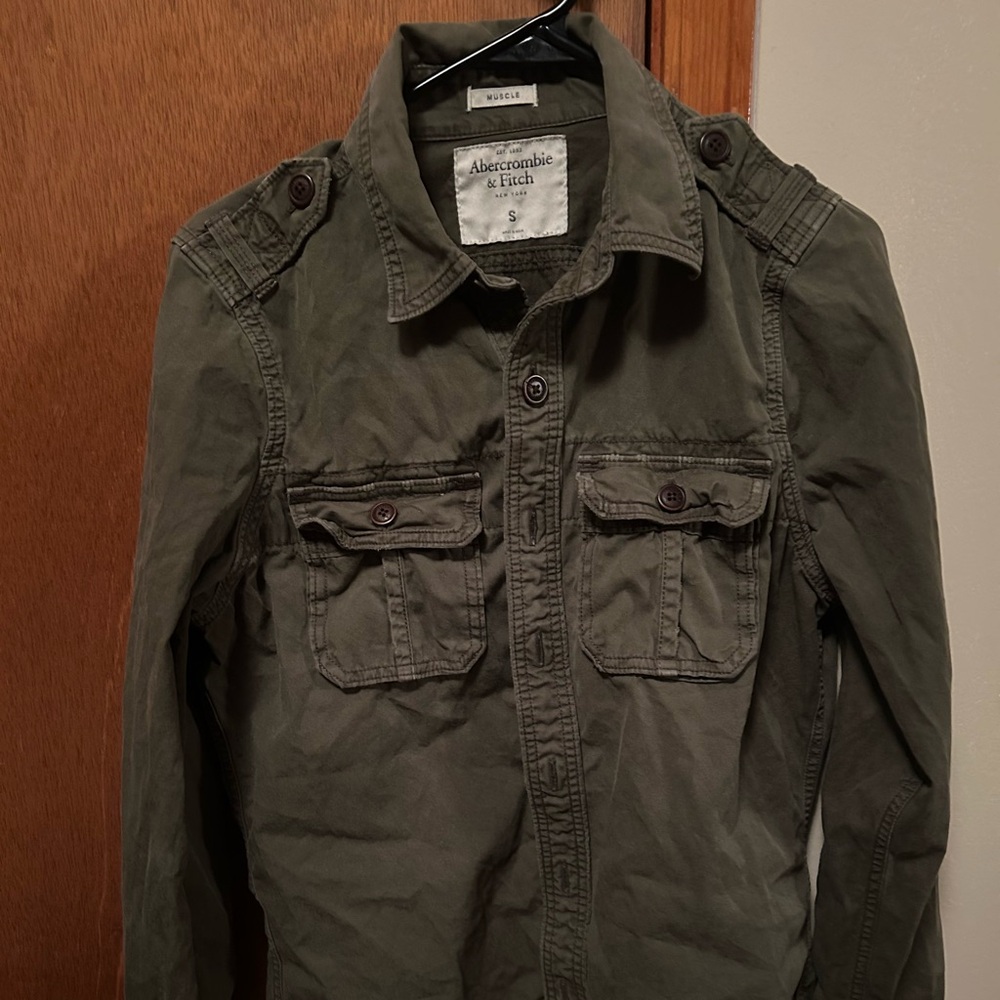 Abercrombie and Fitch Olive Green Long Sleeve Button Down Shirt
